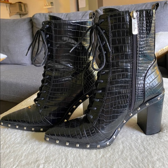 Boots - Picture 2 of 5